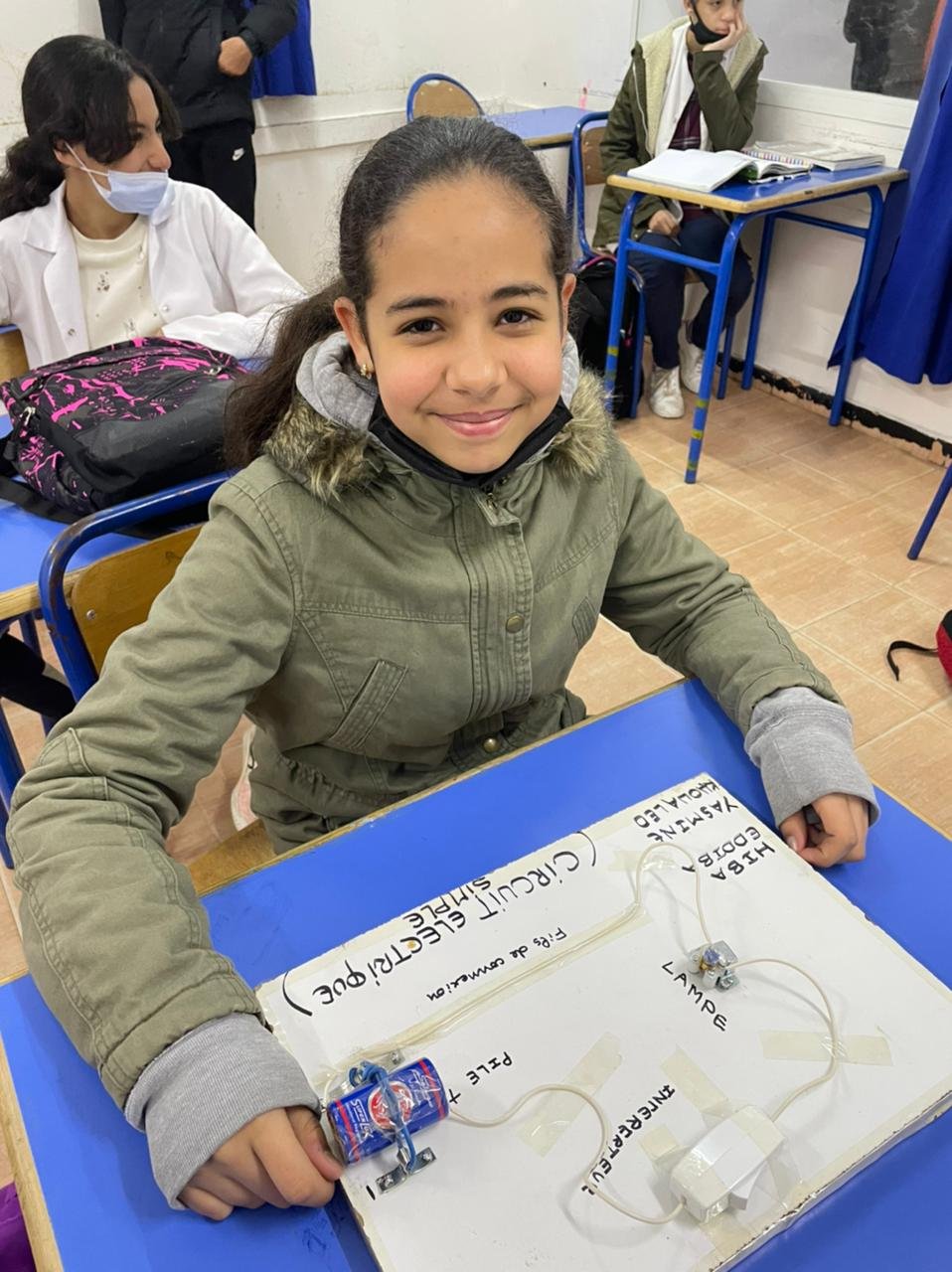 Réalisation d’un circuit électrique dans le cadre de la compréhension de la deuxième partie du programme l’électricité — Écoles Privées L'Union Casablanca